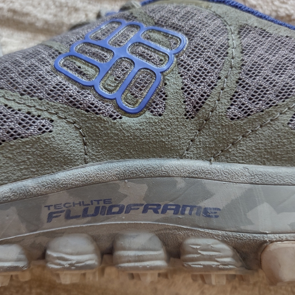 Columbia Women’s Size 7.5 Techlite Fluidframe Omni-Grip Trail Shoes - Picture 7 of 10